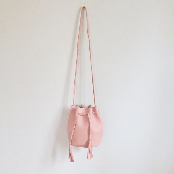 Boho Pink Drawstring Bucket Bag Crossbody Purse - Picture 2 of 8